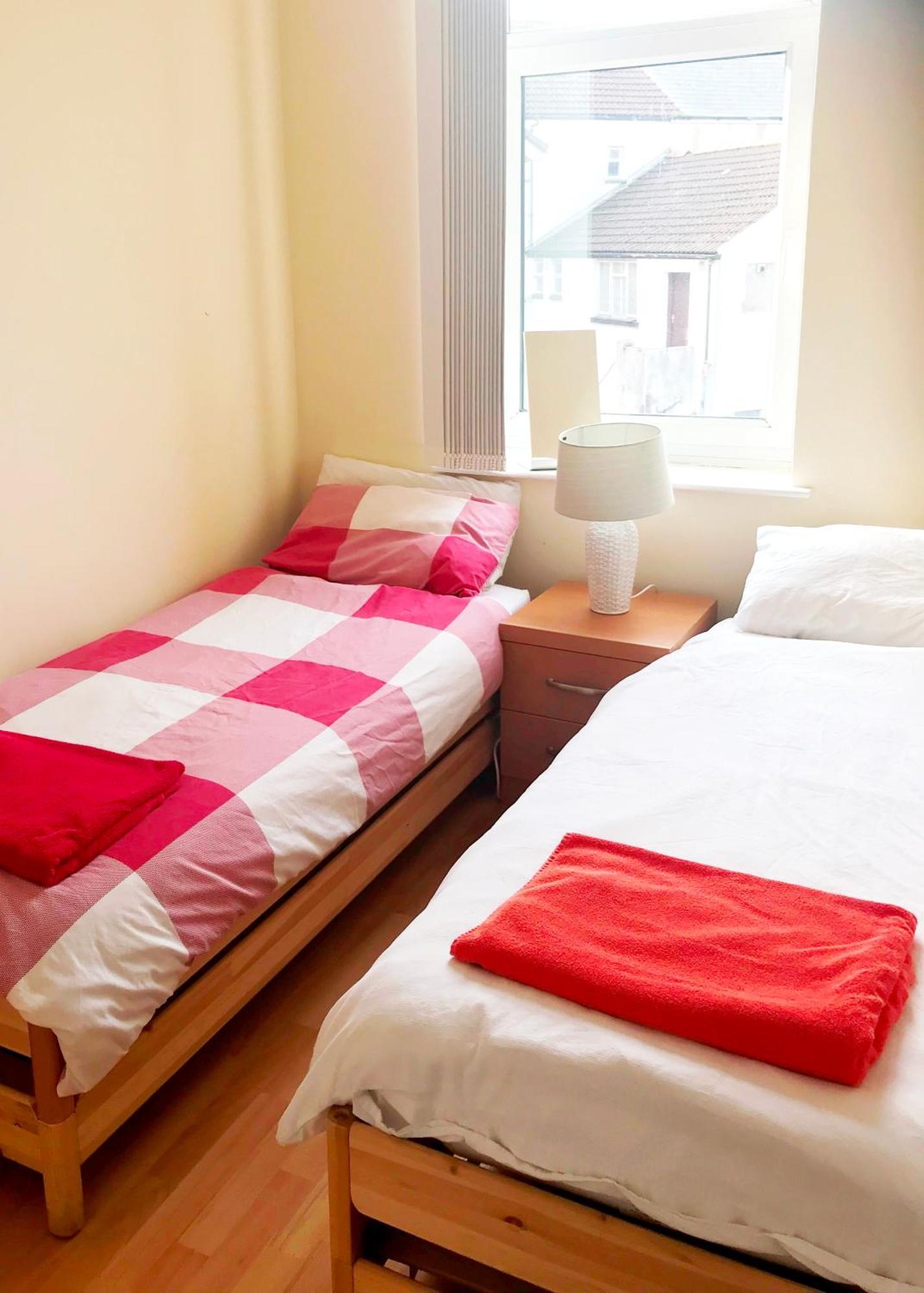 1 Fitzhamon Embankment Apartments Opposite Principality Stadium - Long Stay Offer Cardiff Exterior foto