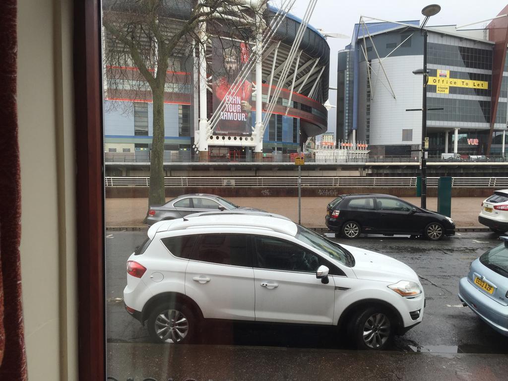 1 Fitzhamon Embankment Apartments Opposite Principality Stadium - Long Stay Offer Cardiff Habitación foto
